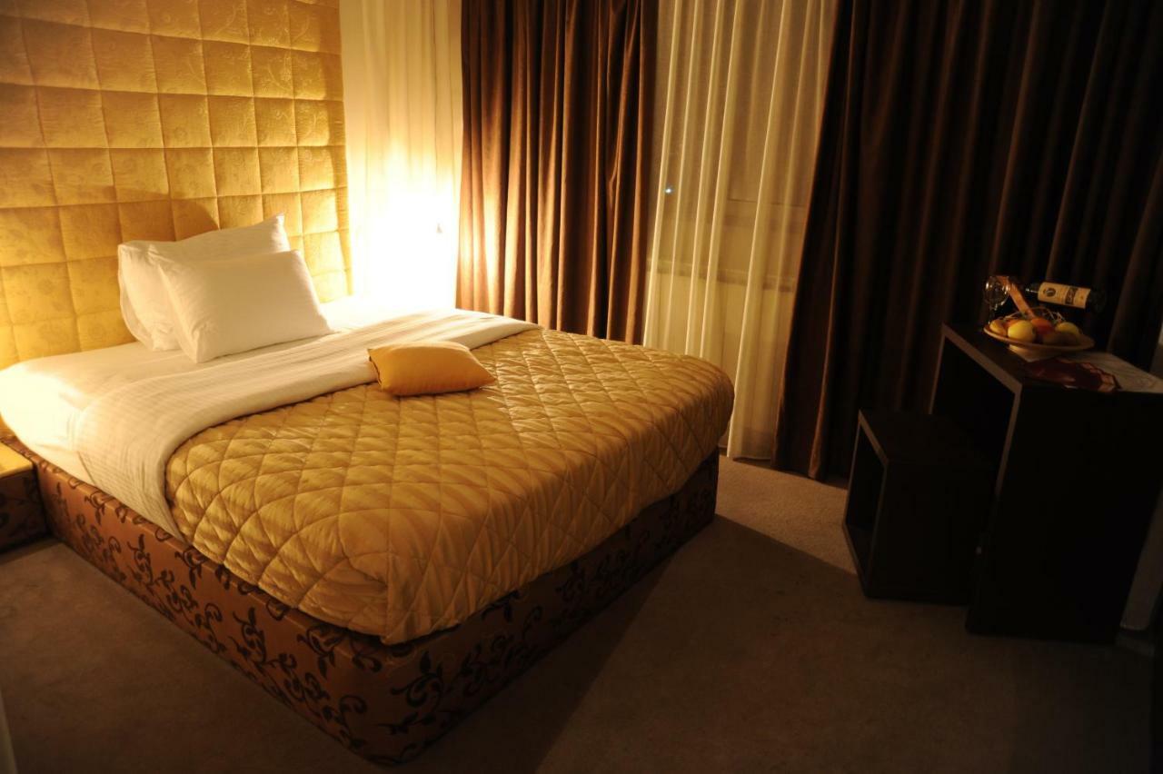 Hotel Merona SJJ Extérieur photo